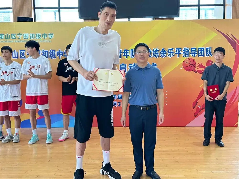 专业控卫如何调整心态应对高强度比赛_0